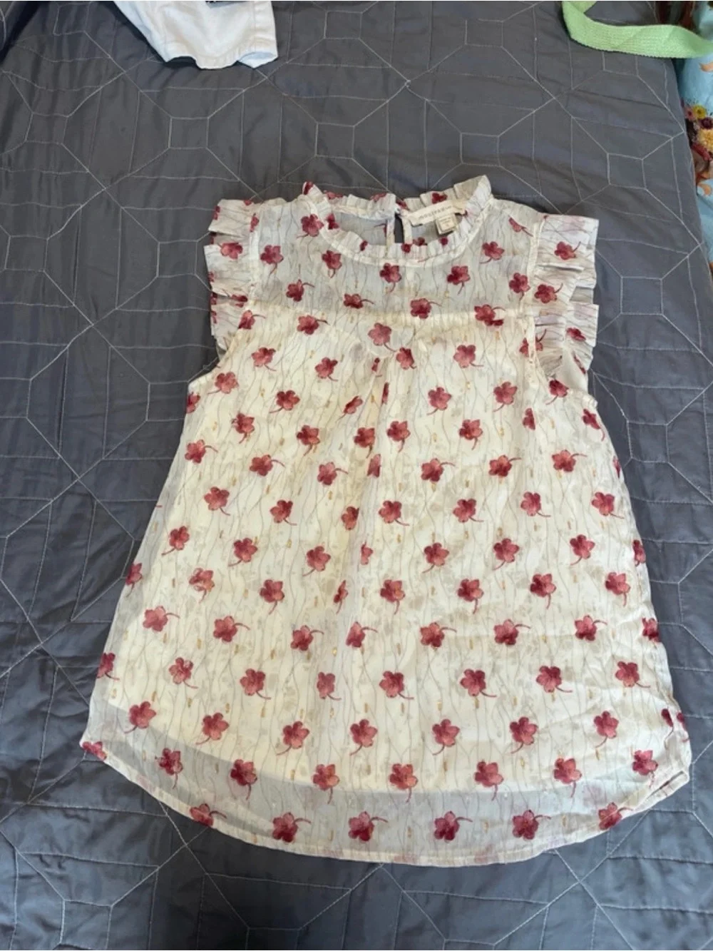 White Floral Ruffle Sleeve Top